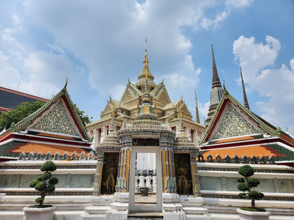 Wat Pho (Temple of the Reclining Buddha)