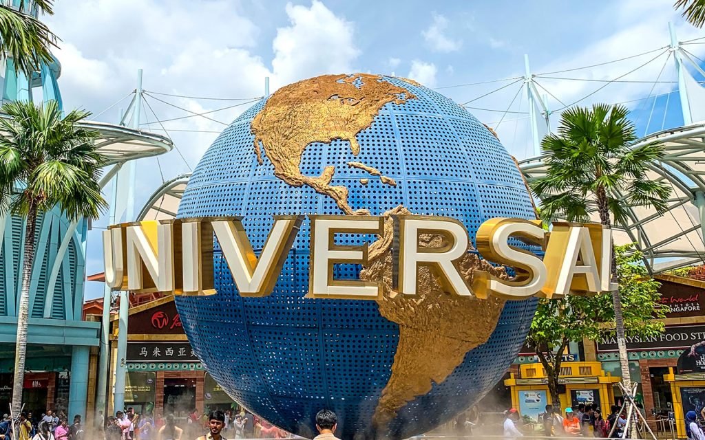 Singapore Universal Studio offers great options for travellers with family. 