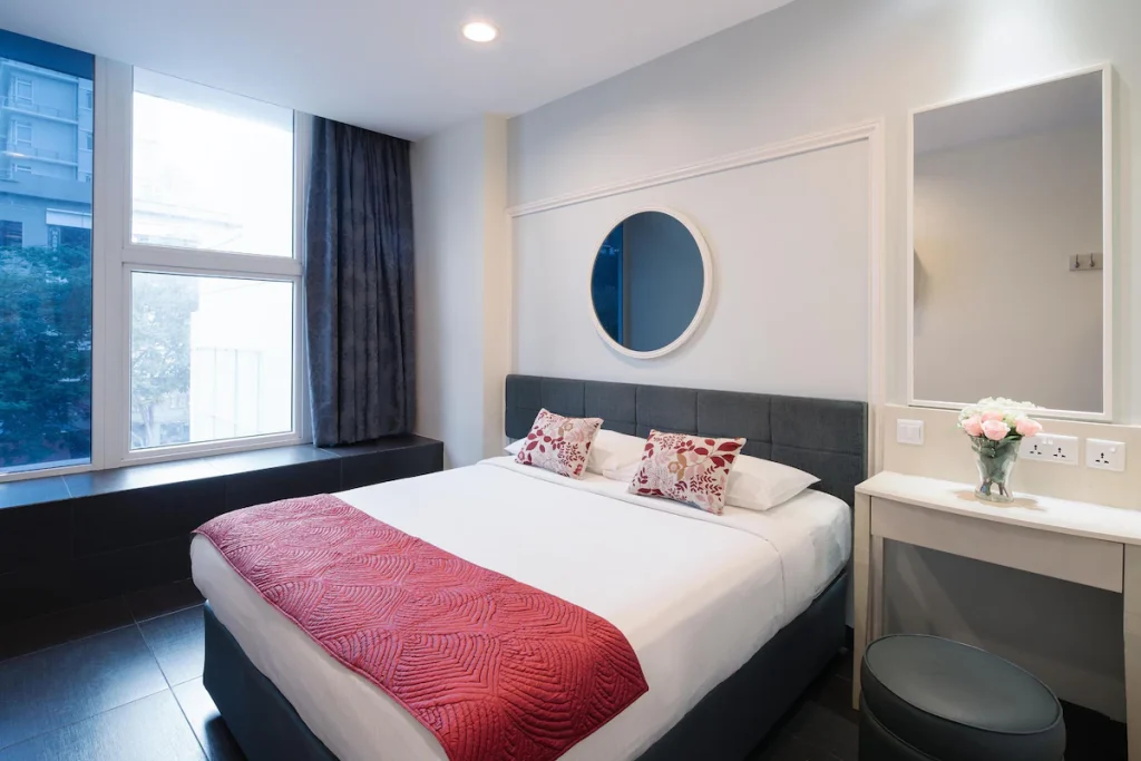 Top 5 Affordable Hotels in Singapore: Budget-Friendly Stays Without Compromise - Room photo of Value Hotel Baluster