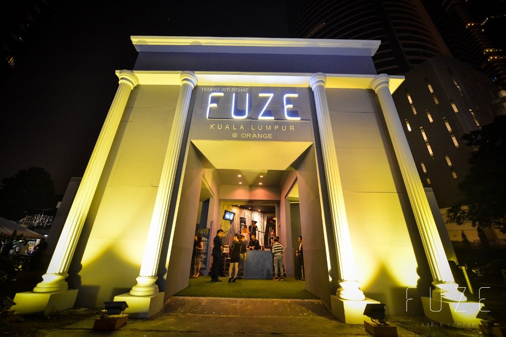 Kuala Lumpur Nightlife Guide 2025: Best Bars, Clubs & Entertainment - Fuze Club KL