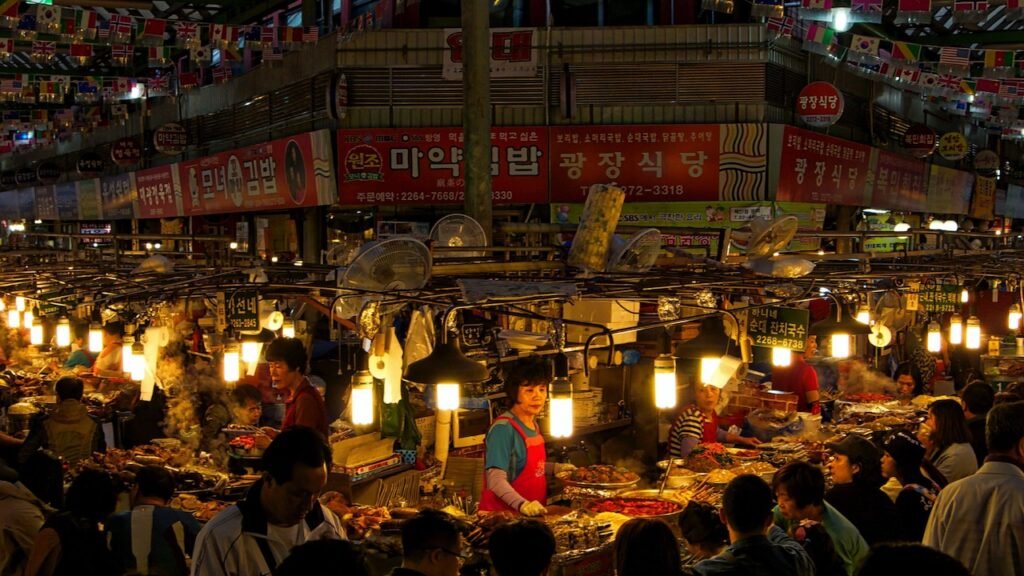 Best Street Food in Seoul: A Culinary Adventure Through Seoul's Streets