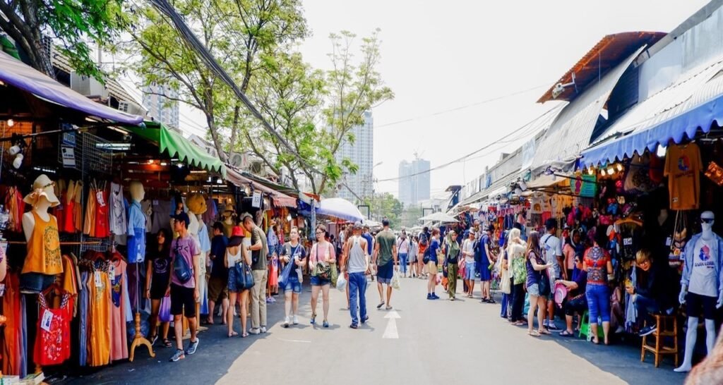 Ultimate Guide to Chatuchak Weekend Market: Everything You Need to Know