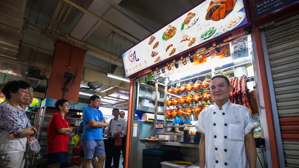 Exploring Singapore’s Chinatown: A Journey Through Culture, Cuisine, and History - Chinatown Food Court