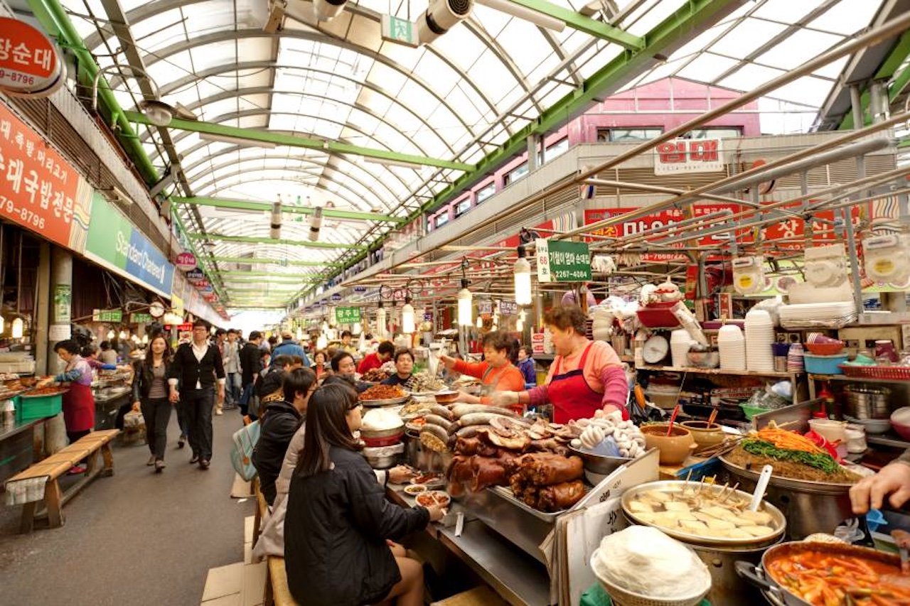 Best Street Food in Seoul: A Culinary Adventure Through Seoul's Streets