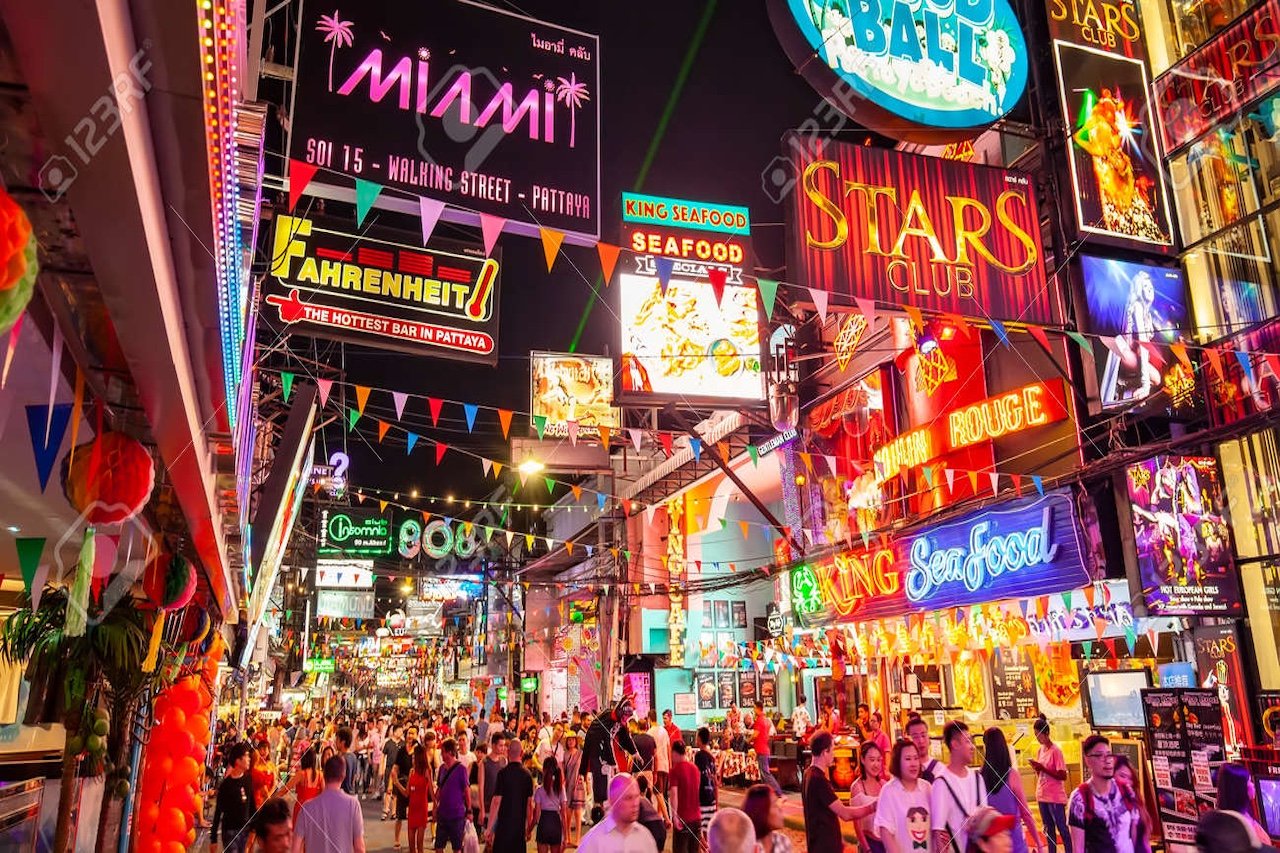 Walking Street Pattaya: The Ultimate Guide for 2025 [Complete Night Out Guide]