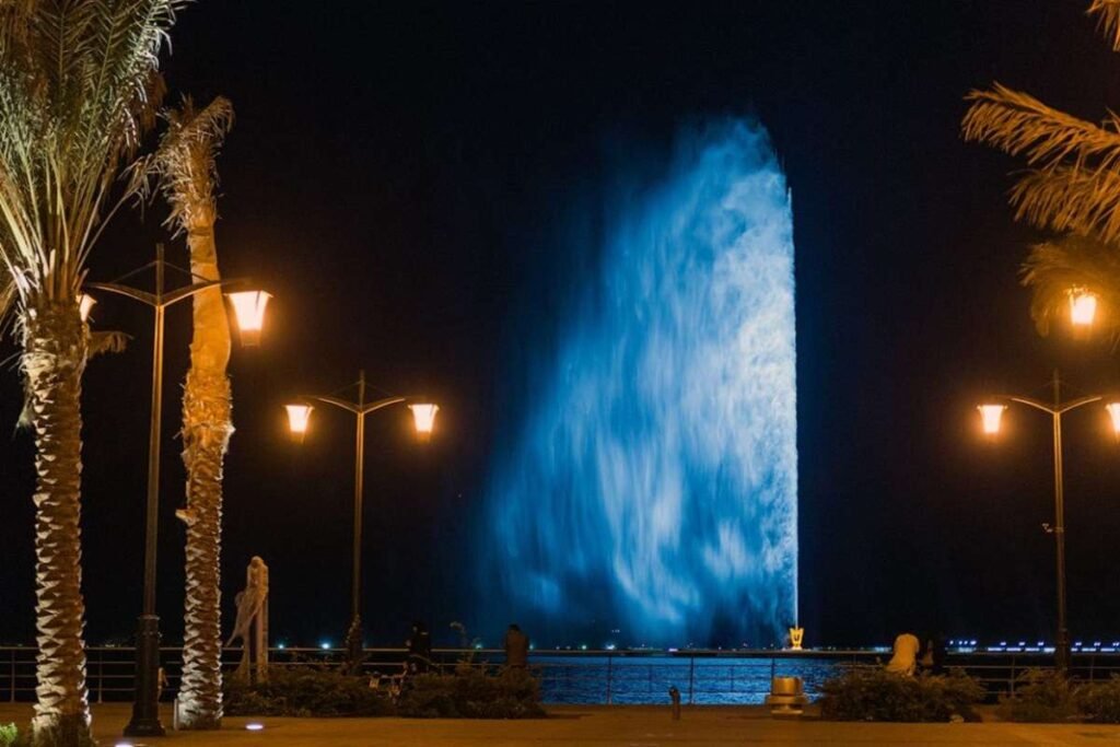 Discover the Enchanting Kingdom: Why You Should Visit Saudi Arabia - King Fahad Fountain, worlds largest water fountain 